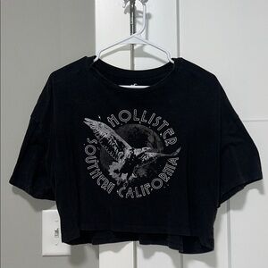 Hollister Black Crop Top with Graphic Design